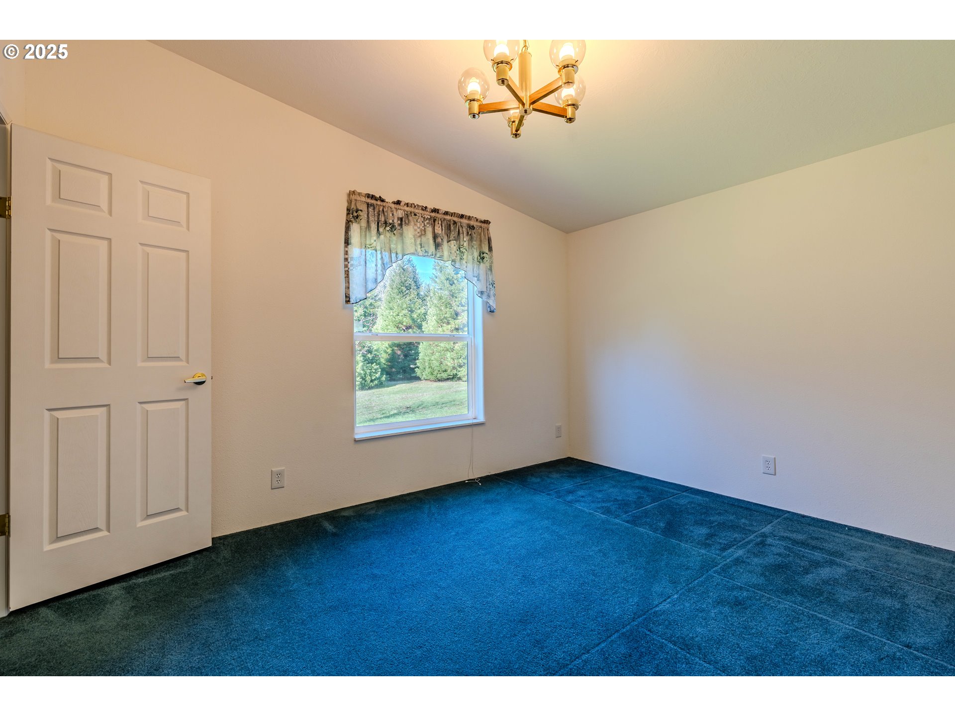 41300 Southeast Louden Road Corbett, OR 97019 - Photo 21 of 48 a view of room with hardwood floor and window