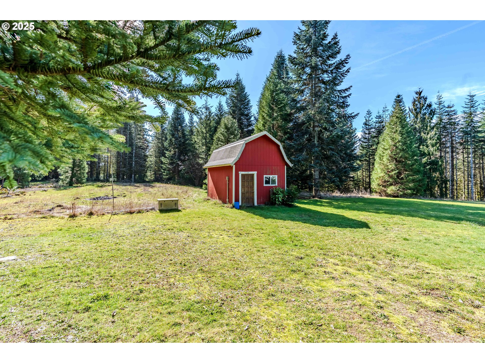 41300 Southeast Louden Road Corbett, OR 97019 - Photo 35 of 48 a view of swimming pool with a yard