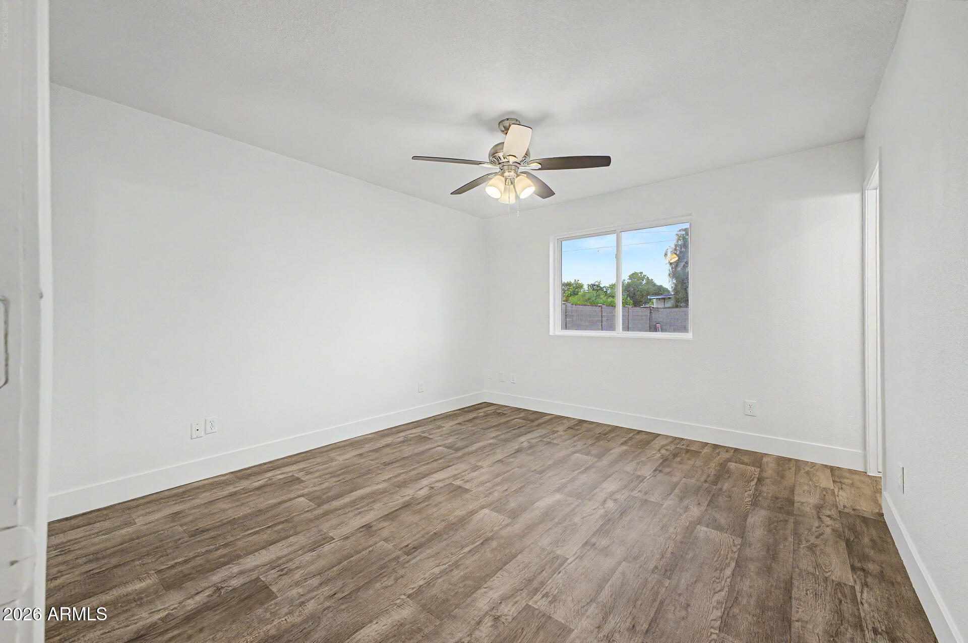 2063 East Decatur Street Mesa, AZ 85213 - Photo 10 of 27 10 - Decatur