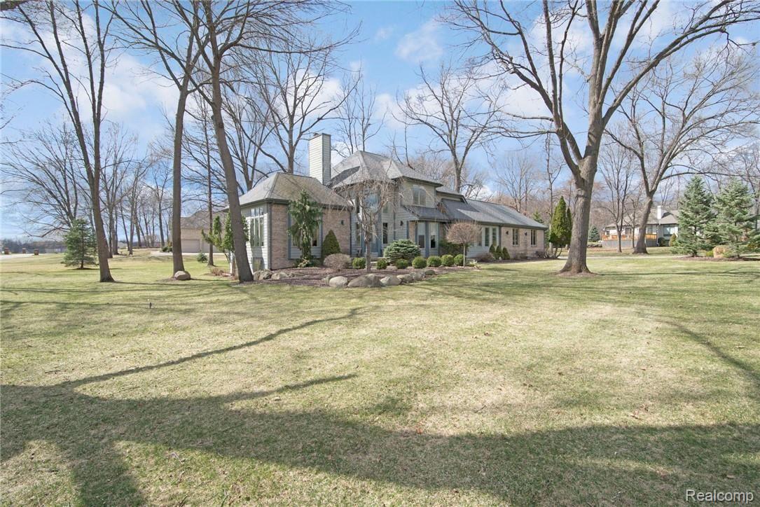 11253 Ridge View Trail Fenton, MI 48430 - Photo 35 of 35 Photo-Apr-09,-3-31-52-PM.jpg