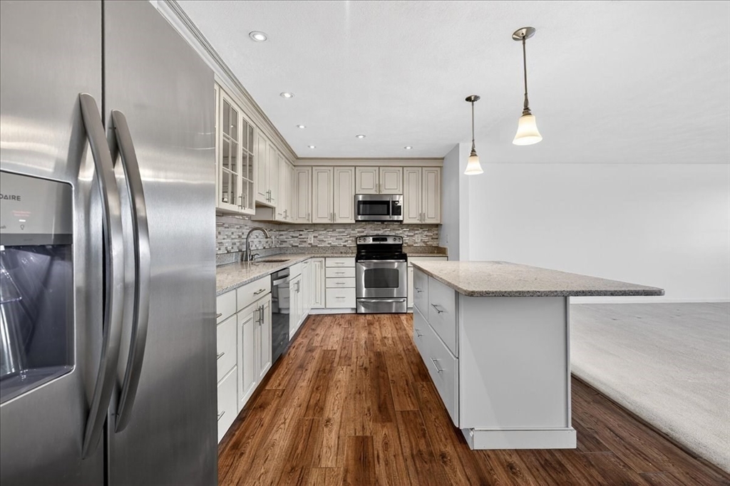 64 Broad Reach, Unit 107 Weymouth, MA 02191 - Photo 6 of 25