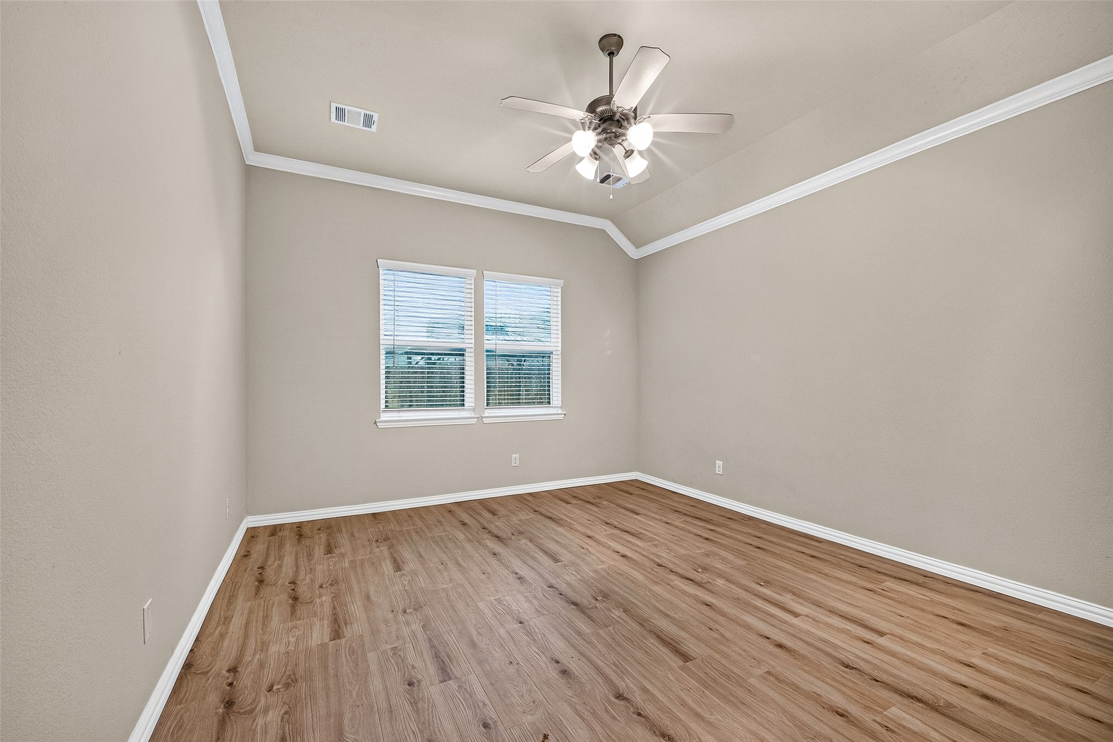 10015 Chase Court Baytown, TX 77521 - Photo 30 of 49
