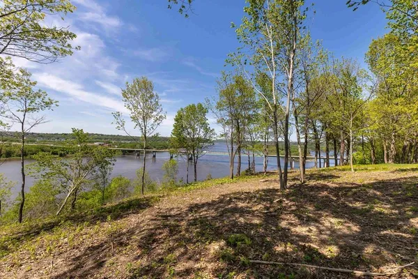 $590,000 | Lot 1 Wolff Hazel Green, Hazel Green, WI 53811