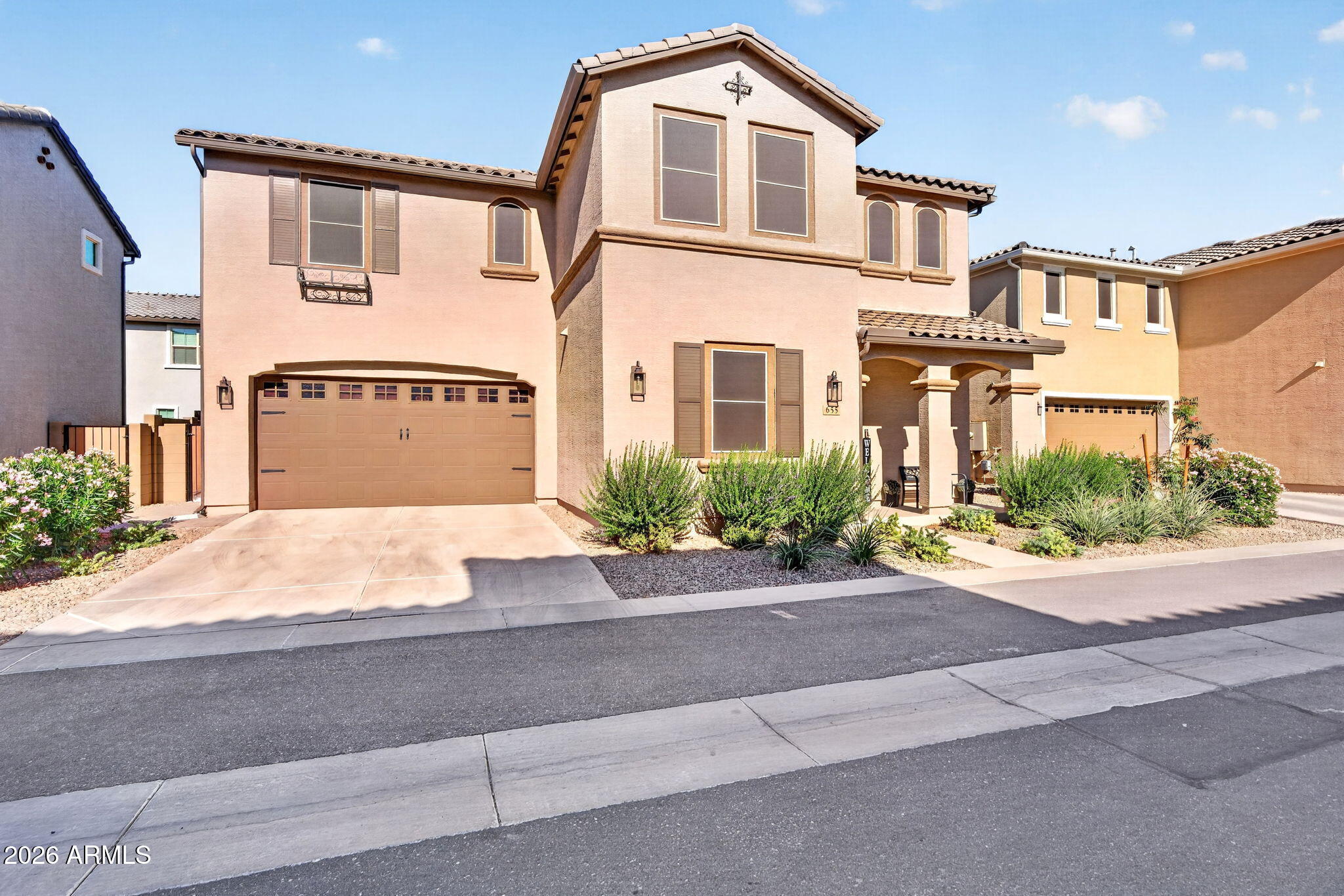 655 South Longspur Lane Gilbert, AZ 85296 - Photo 8 of 56 3-web-or-mls-003655 S Longspur Ln