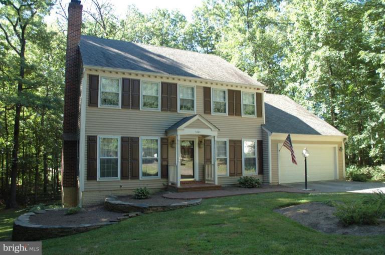 1401 Old Quincy Lane Reston, VA 20194 - Photo 1 of 17 Exterior Front View
