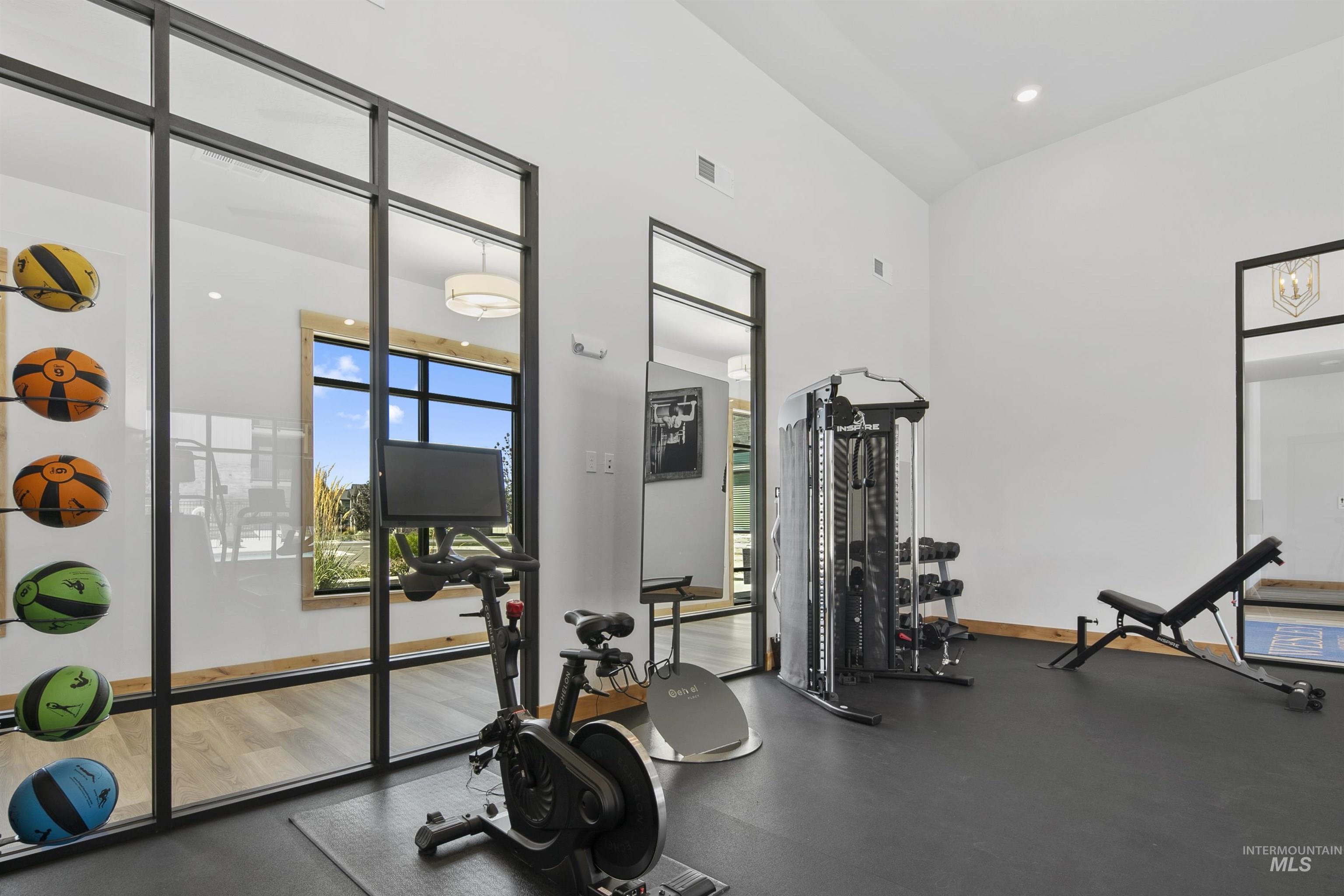 665 West Wrangler Street Meridian, ID 83646 - Photo 18 of 18 Dedicated fitness space featuring high ceilings, recessed lighting, and rubber flooring