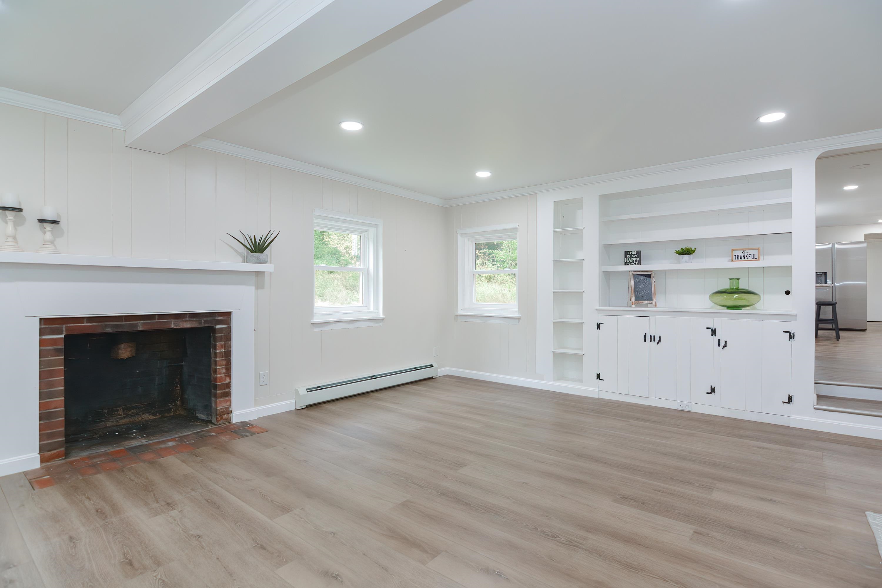 305 Peaked Hill Road Bristol, NH 03222 - Photo 3 of 48