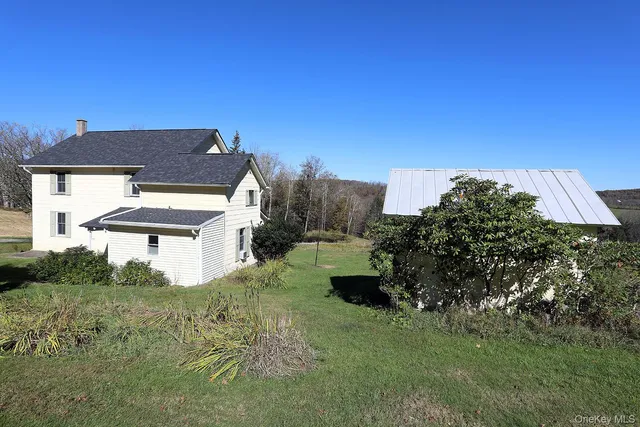 $369,000 | 73 Clover Hill Lane, Damascus, PA 18415