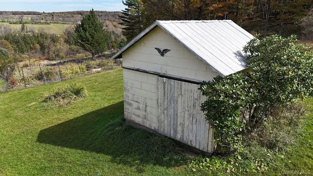 $369,000 | 73 Clover Hill Lane, Damascus, PA 18415