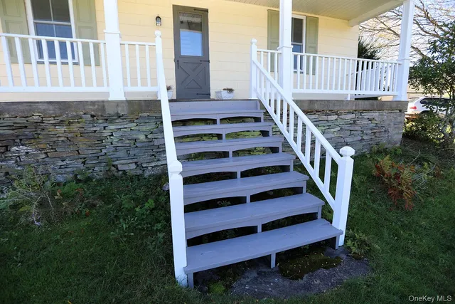 $369,000 | 73 Clover Hill Lane, Damascus, PA 18415