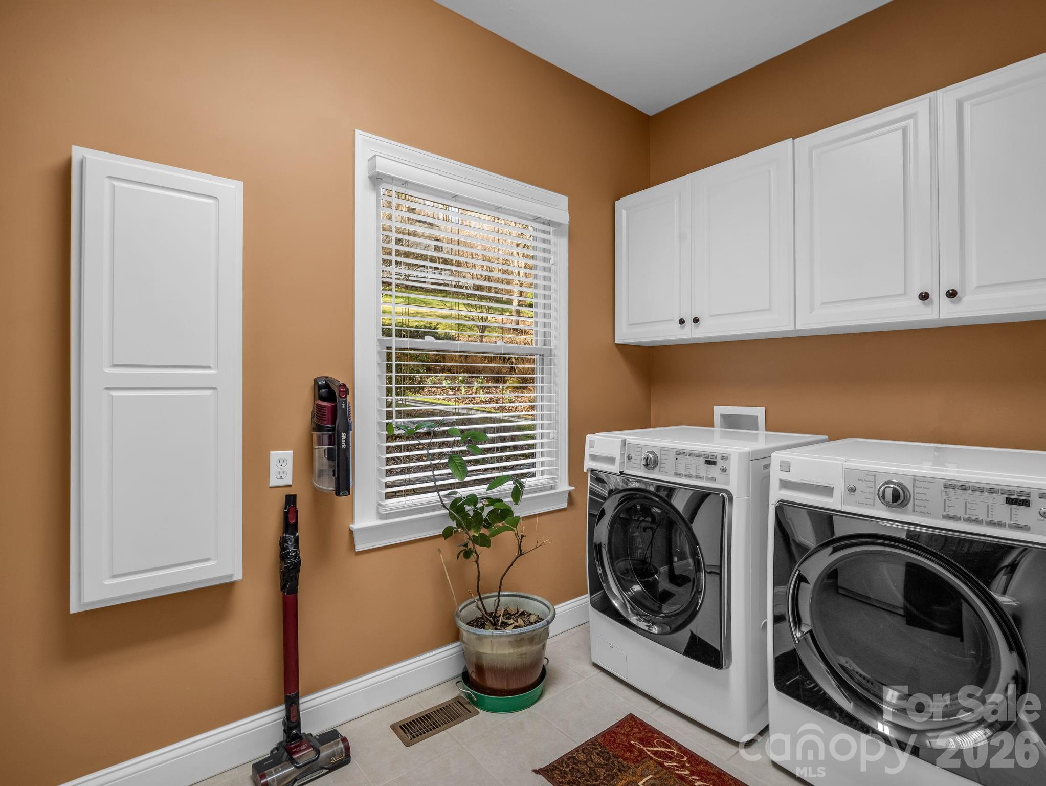 140 Mt Hebron Road Hendersonville, NC 28739 - Photo 33 of 48