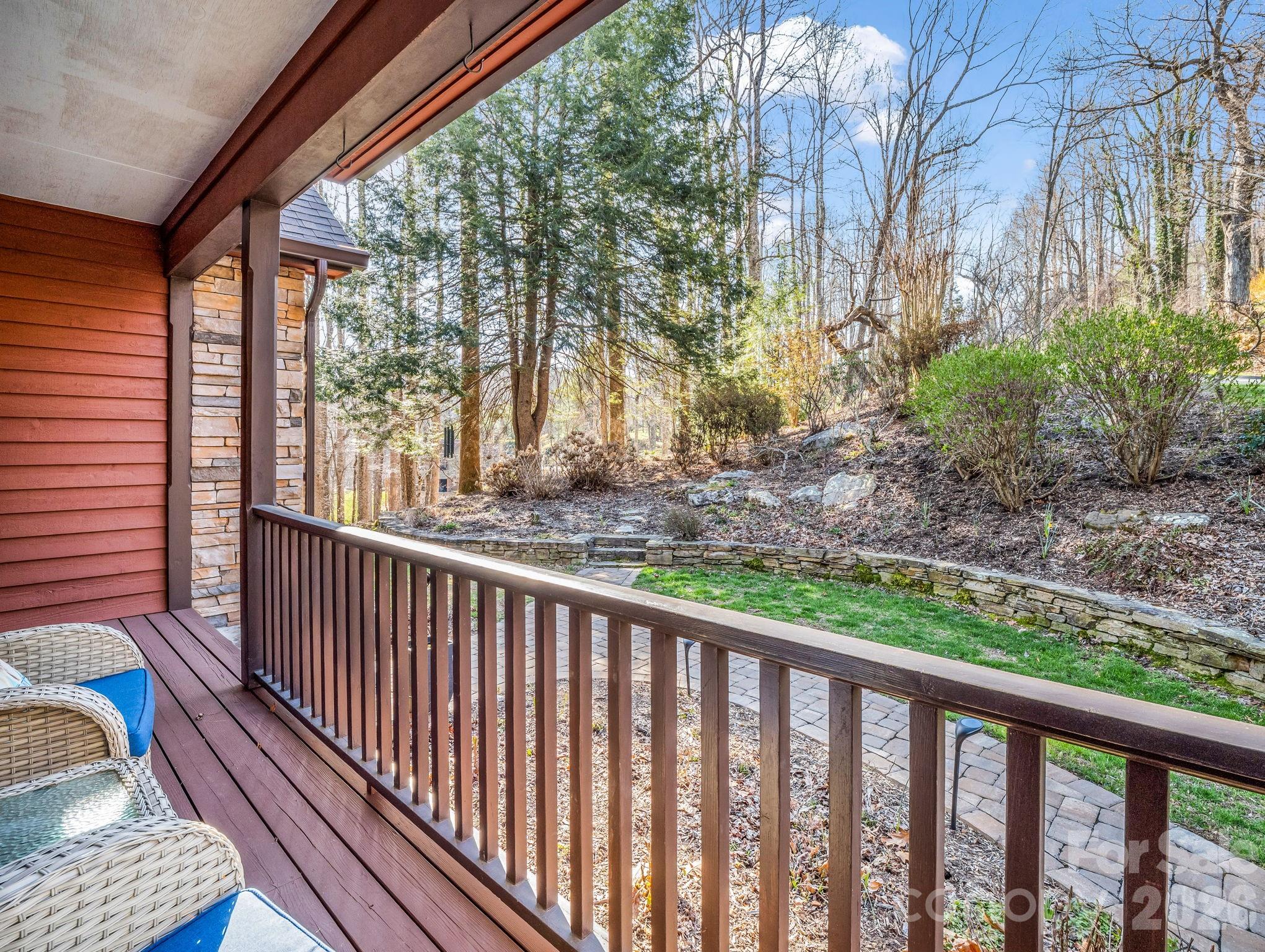 140 Mt Hebron Road Hendersonville, NC 28739 - Photo 5 of 48