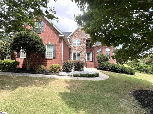 $779,900 | 3 Garbor Court, Greer, SC 29650