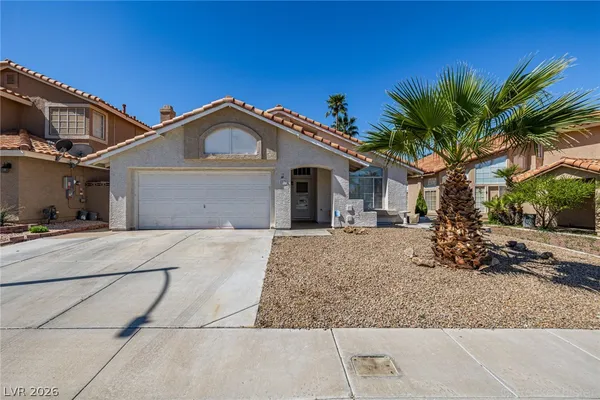 $2,100 | 169 Kachina Drive, Henderson, NV 89074