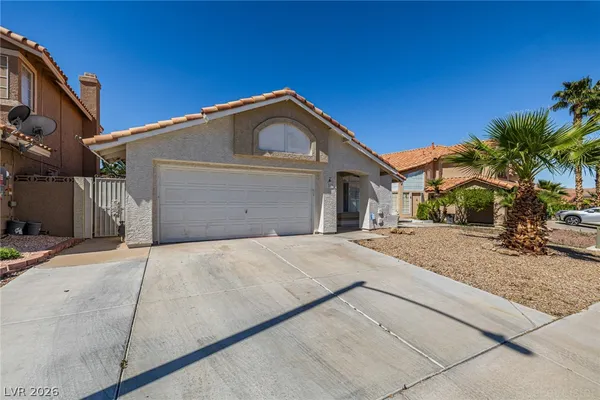 $2,100 | 169 Kachina Drive, Henderson, NV 89074