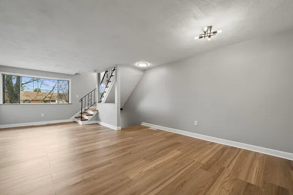 $2,850 | 68 Sterling Lane, Unit 68, Haverhill, MA 01835