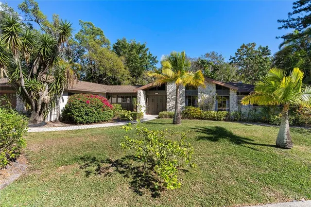 $3,250 | 804 Pennsylvania Way, Sarasota, FL 34243