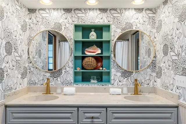 $3,250 | 804 Pennsylvania Way, Sarasota, FL 34243