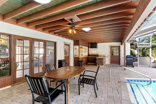 $3,250 | 804 Pennsylvania Way, Sarasota, FL 34243