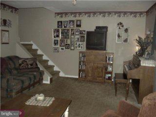 24 Hampshire Road Sicklerville, NJ 08081 - Photo 2 of 5