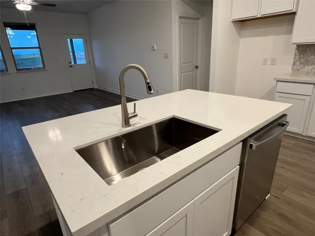 $2,250 | 497 Papaya Drive, Buda, TX 78610