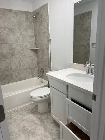 $2,250 | 497 Papaya Drive, Buda, TX 78610