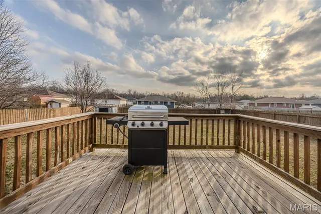 $249,900 | 1412 Linda Circle, Lebanon, MO 65536