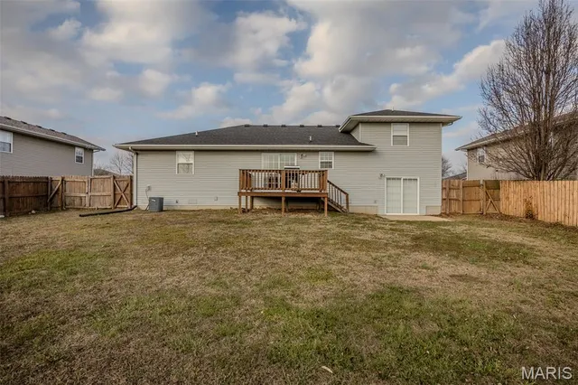 $249,900 | 1412 Linda Circle, Lebanon, MO 65536