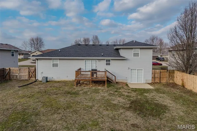 $249,900 | 1412 Linda Circle, Lebanon, MO 65536