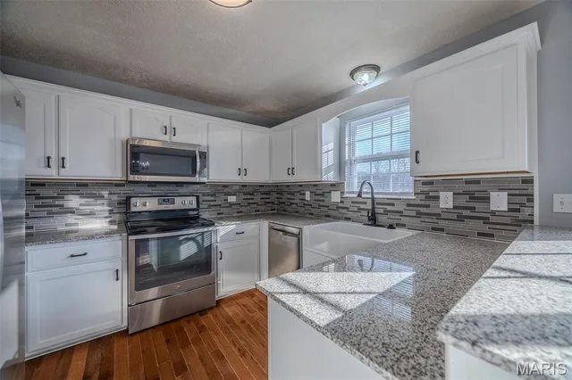 $249,900 | 1412 Linda Circle, Lebanon, MO 65536