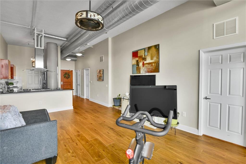 3820 Roswell Road Northeast, Unit 314 Atlanta, GA 30342 - Photo 12 of 31
