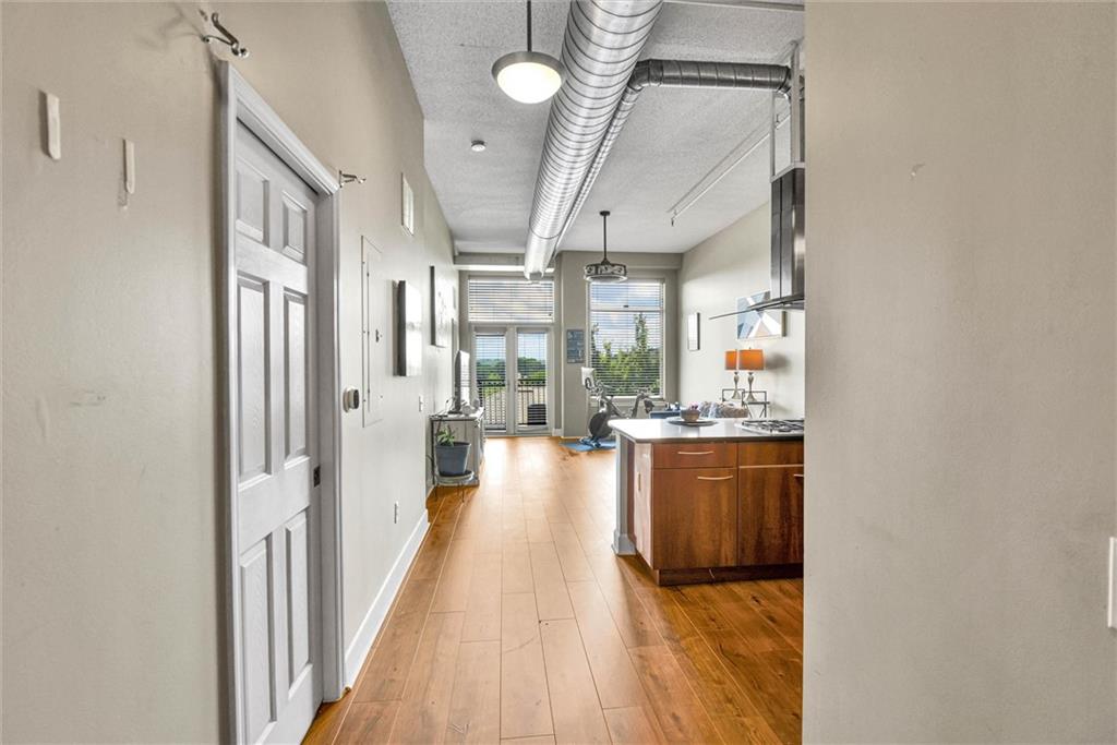 3820 Roswell Road Northeast, Unit 314 Atlanta, GA 30342 - Photo 4 of 31