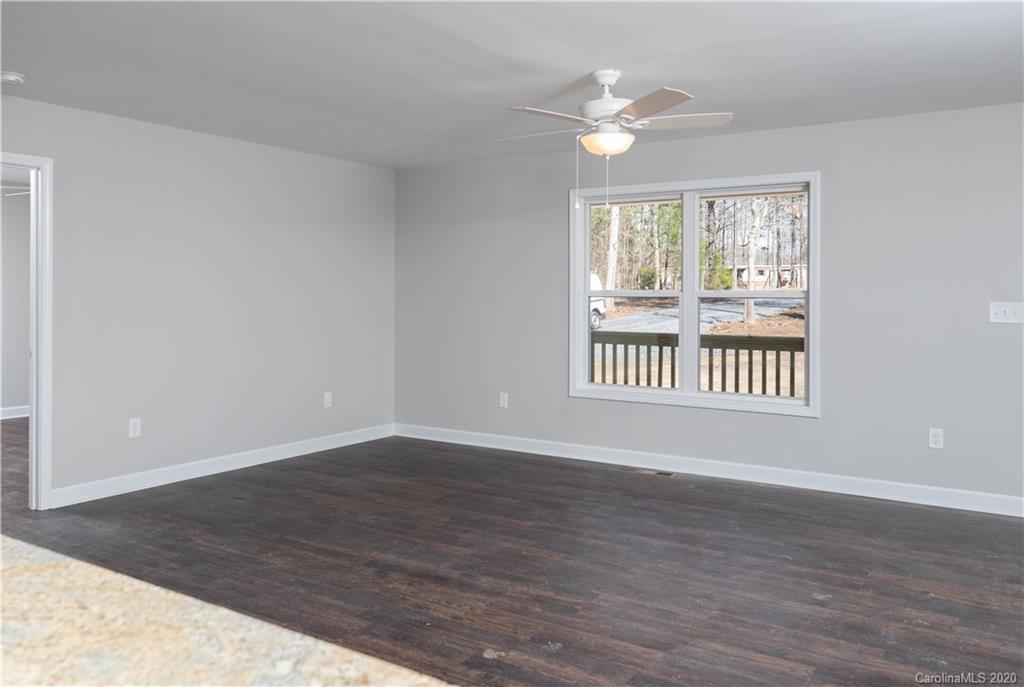 1262 Love Valley Road Clover, SC 29710 - Photo 14 of 34 Gallery Image 14