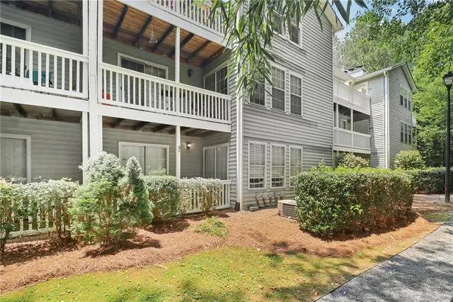 $192,900 | 1931 Brian Way, Decatur, GA 30033