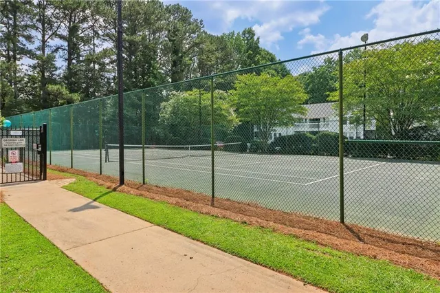 $192,900 | 1931 Brian Way, Decatur, GA 30033