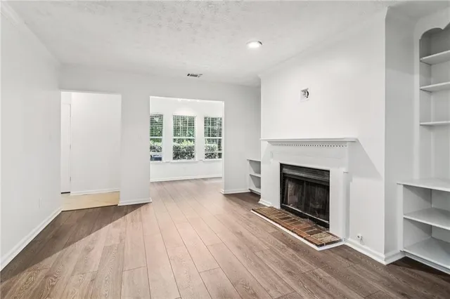 $192,900 | 1931 Brian Way, Decatur, GA 30033