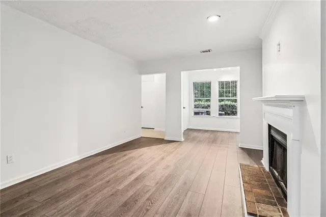 $192,900 | 1931 Brian Way, Decatur, GA 30033