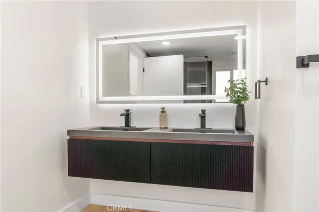 $1,895,000 | 244 South Violet Lane, Orange, CA 92869