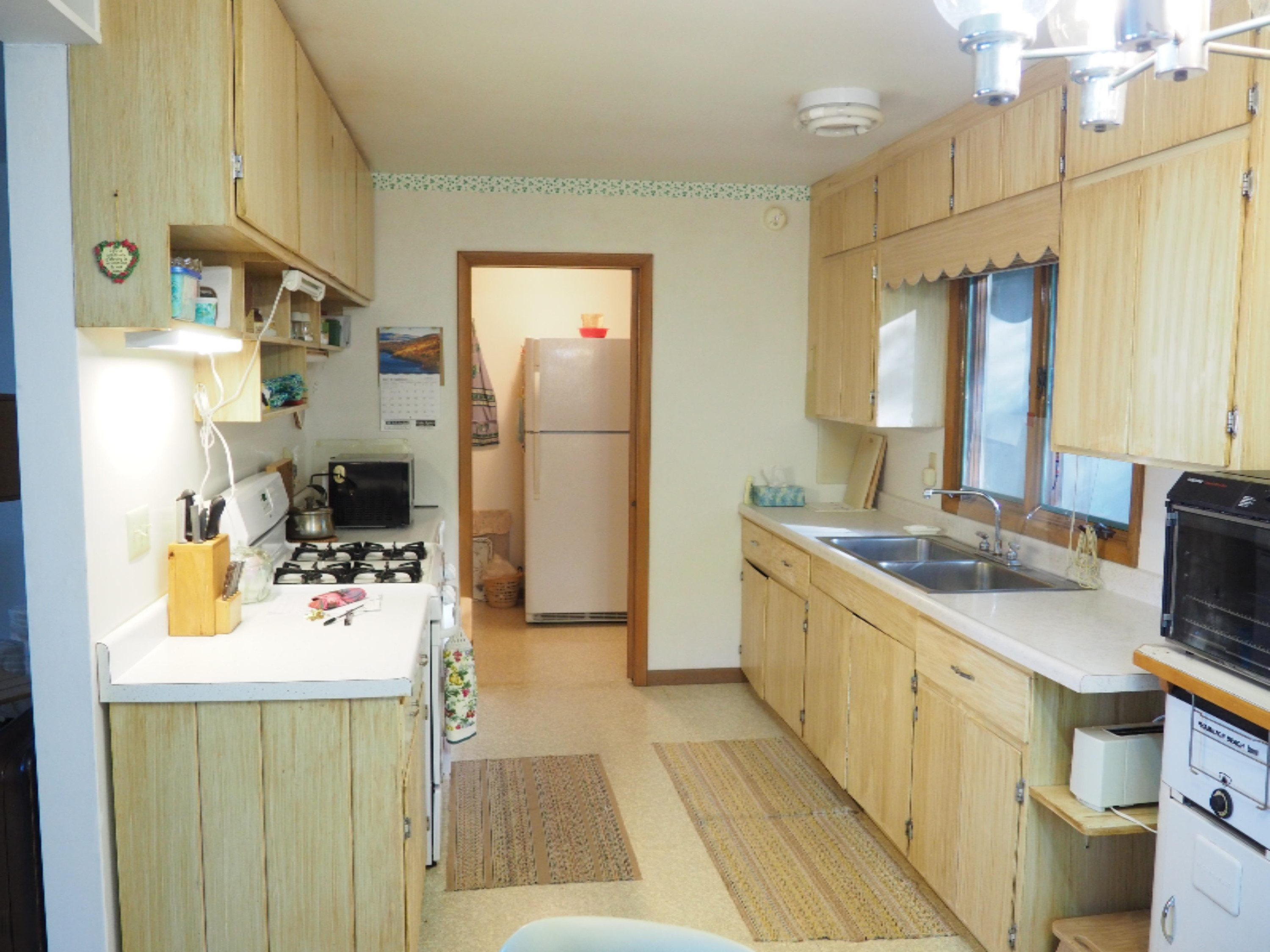 5930 Lakeshore Road Manistee, MI 49660 - Photo 18 of 101 PA060109