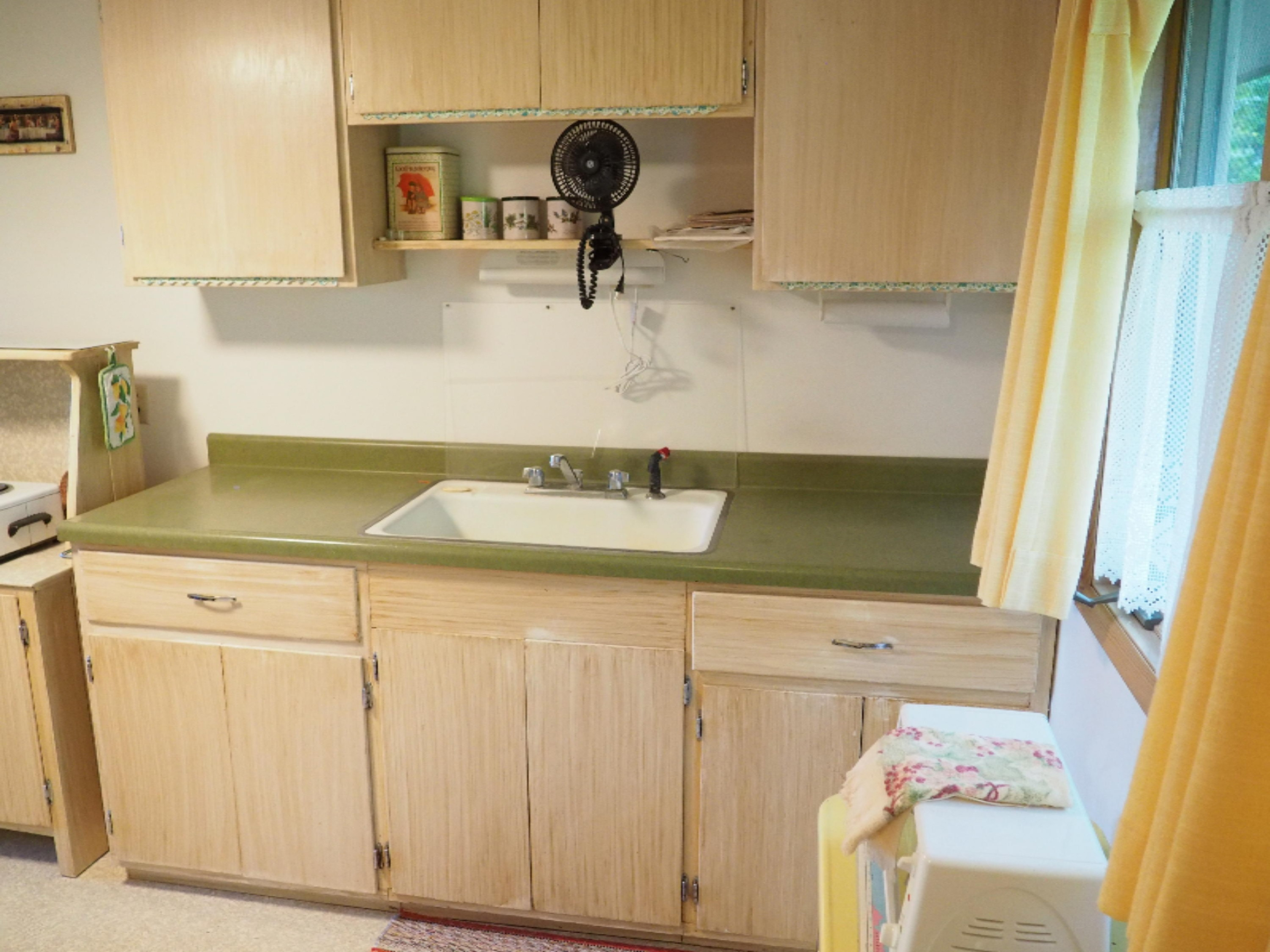 5930 Lakeshore Road Manistee, MI 49660 - Photo 36 of 101 PA060127