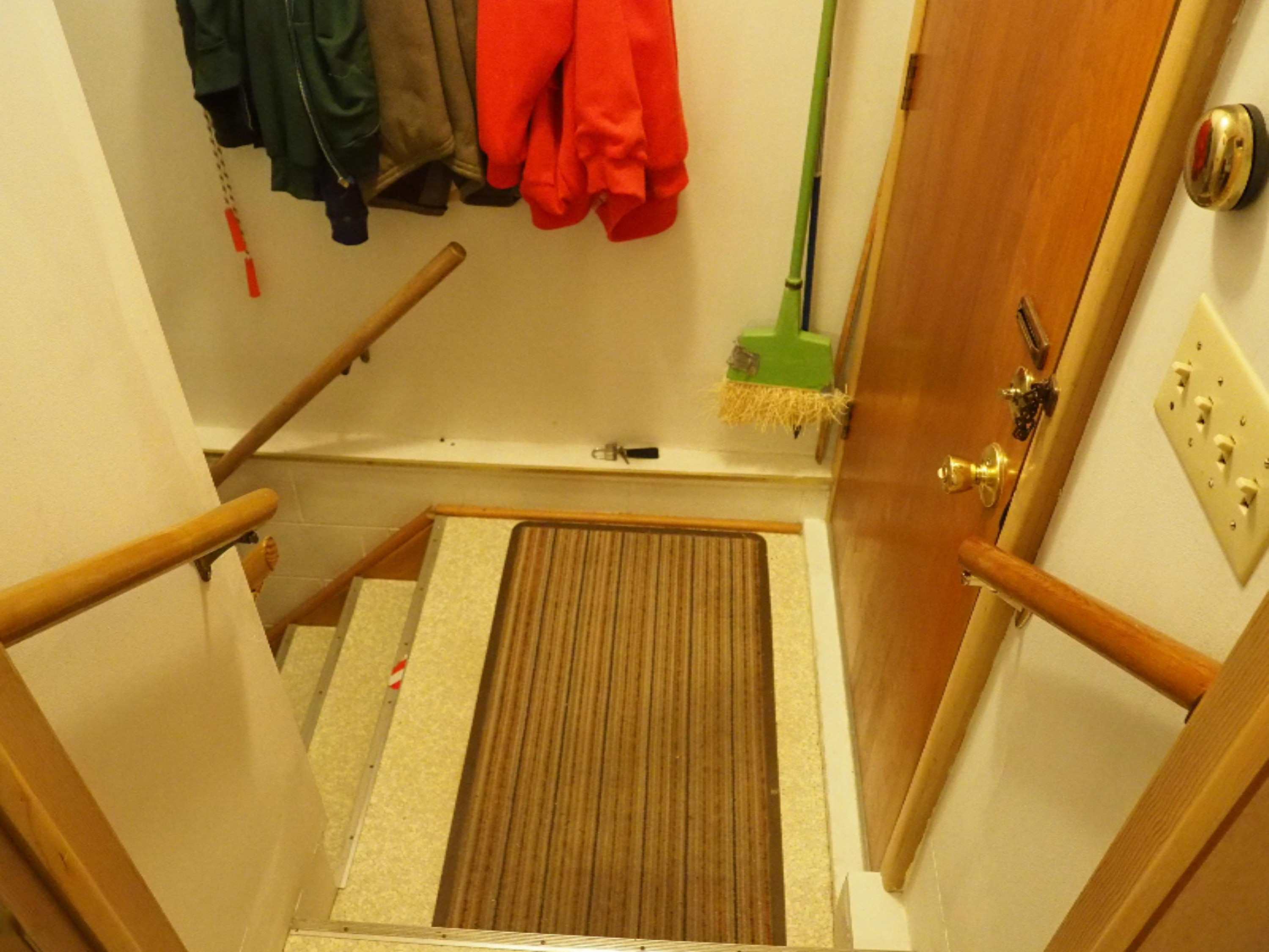 5930 Lakeshore Road Manistee, MI 49660 - Photo 44 of 101 PA060135