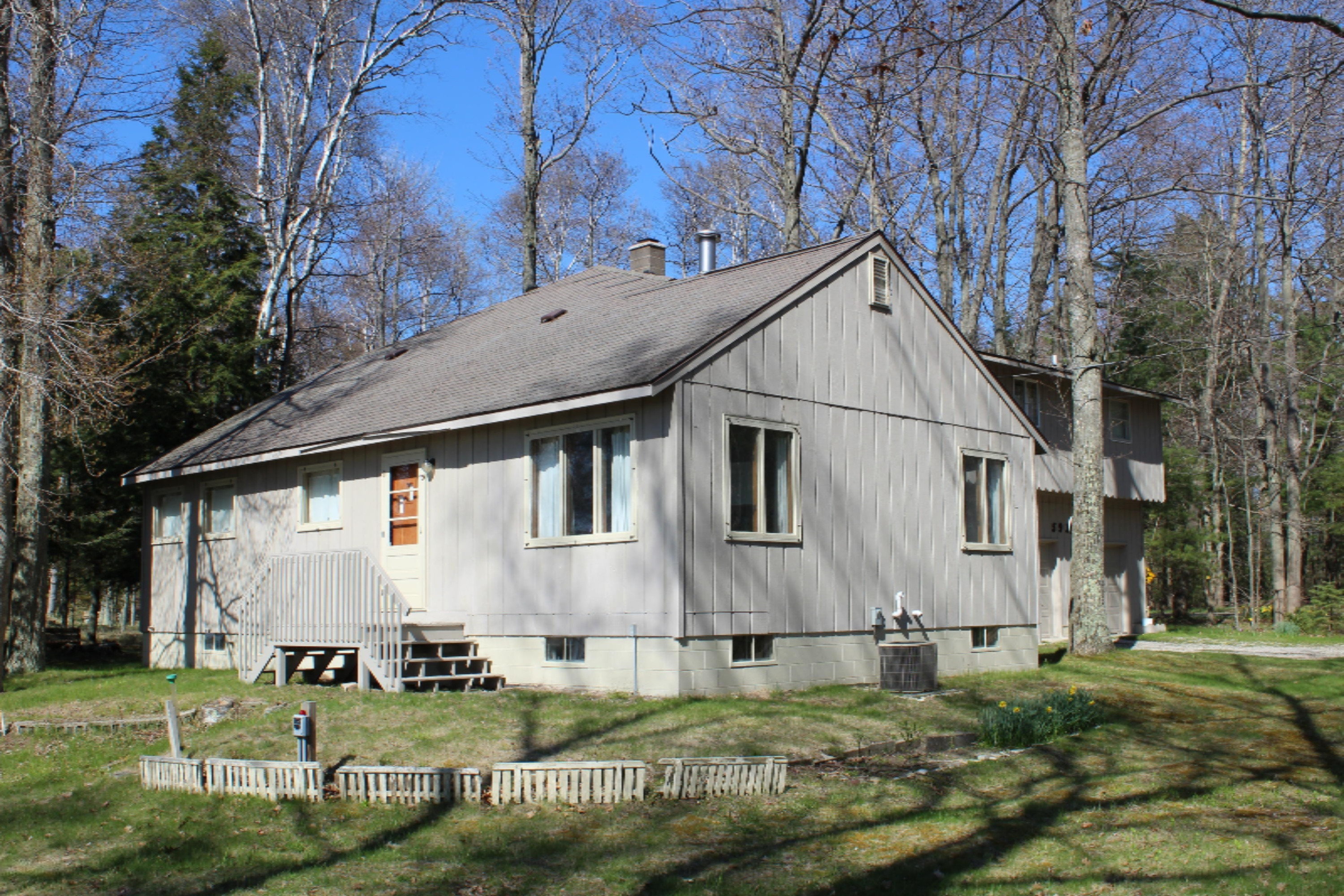 5930 Lakeshore Road Manistee, MI 49660 - Photo 73 of 101 IMG_0643