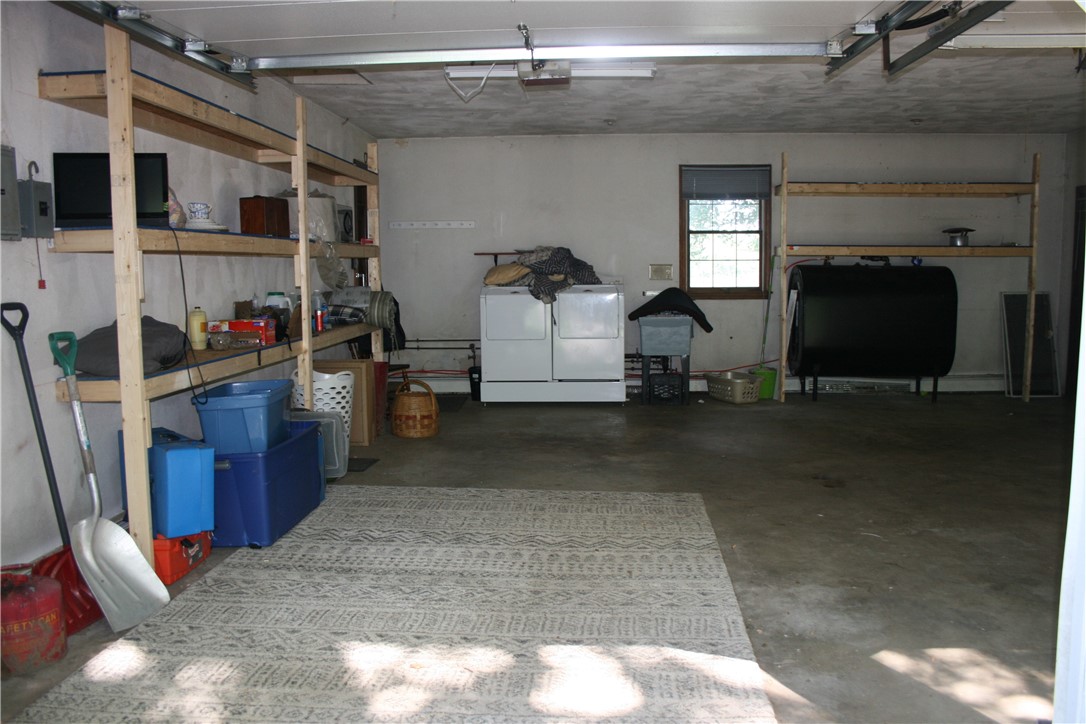 194 Whaley Hollow Road Coventry, RI 02816 - Photo 3 of 42