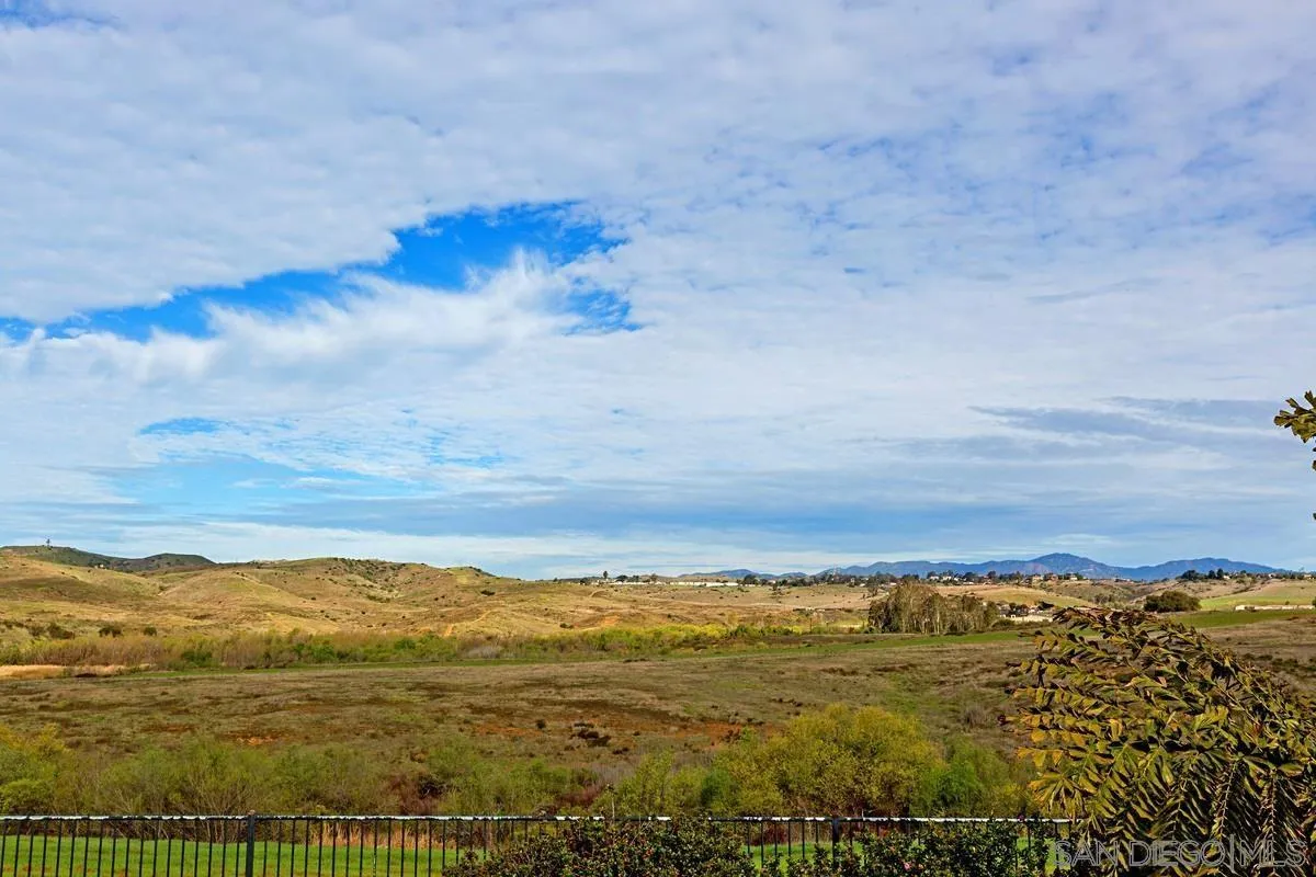 1171 Prussian Way Oceanside, CA 92057 - Photo 29 of 50