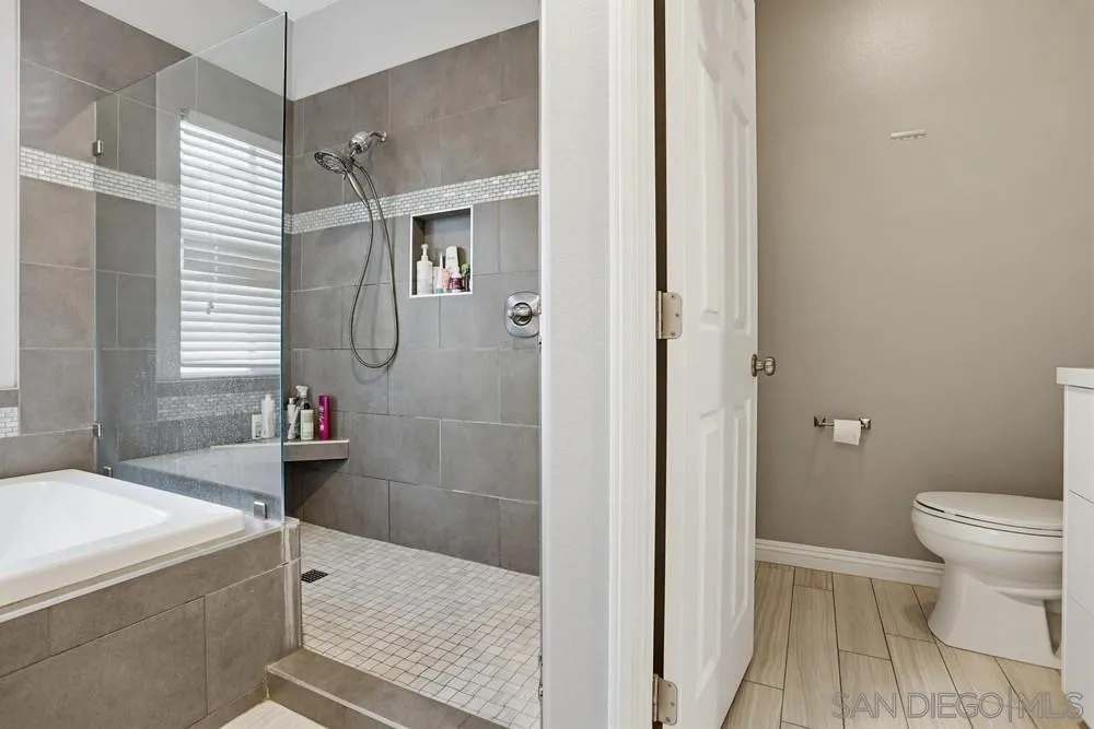 1171 Prussian Way Oceanside, CA 92057 - Photo 33 of 50