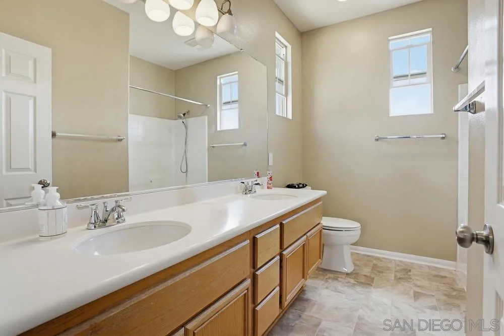 1171 Prussian Way Oceanside, CA 92057 - Photo 37 of 50