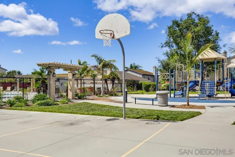 1171 Prussian Way Oceanside, CA 92057 - Photo 48 of 50