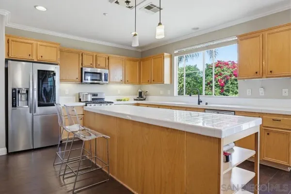 $970,000 | 1171 Prussian Way, Oceanside, CA 92057