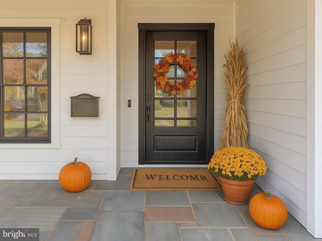 6012 Sonoma Road Bethesda, MD 20817 - Photo 2 of 57 a view of a outdoor space with dining area