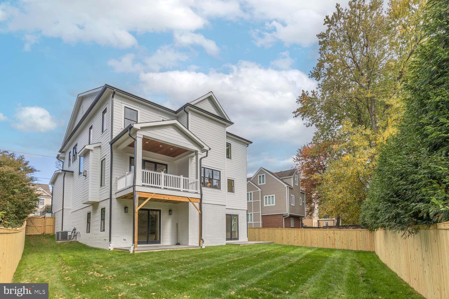 6012 Sonoma Road Bethesda, MD 20817 - Photo 47 of 57 Rear view